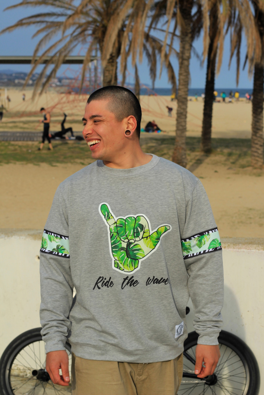Sudadera Ride The Waves